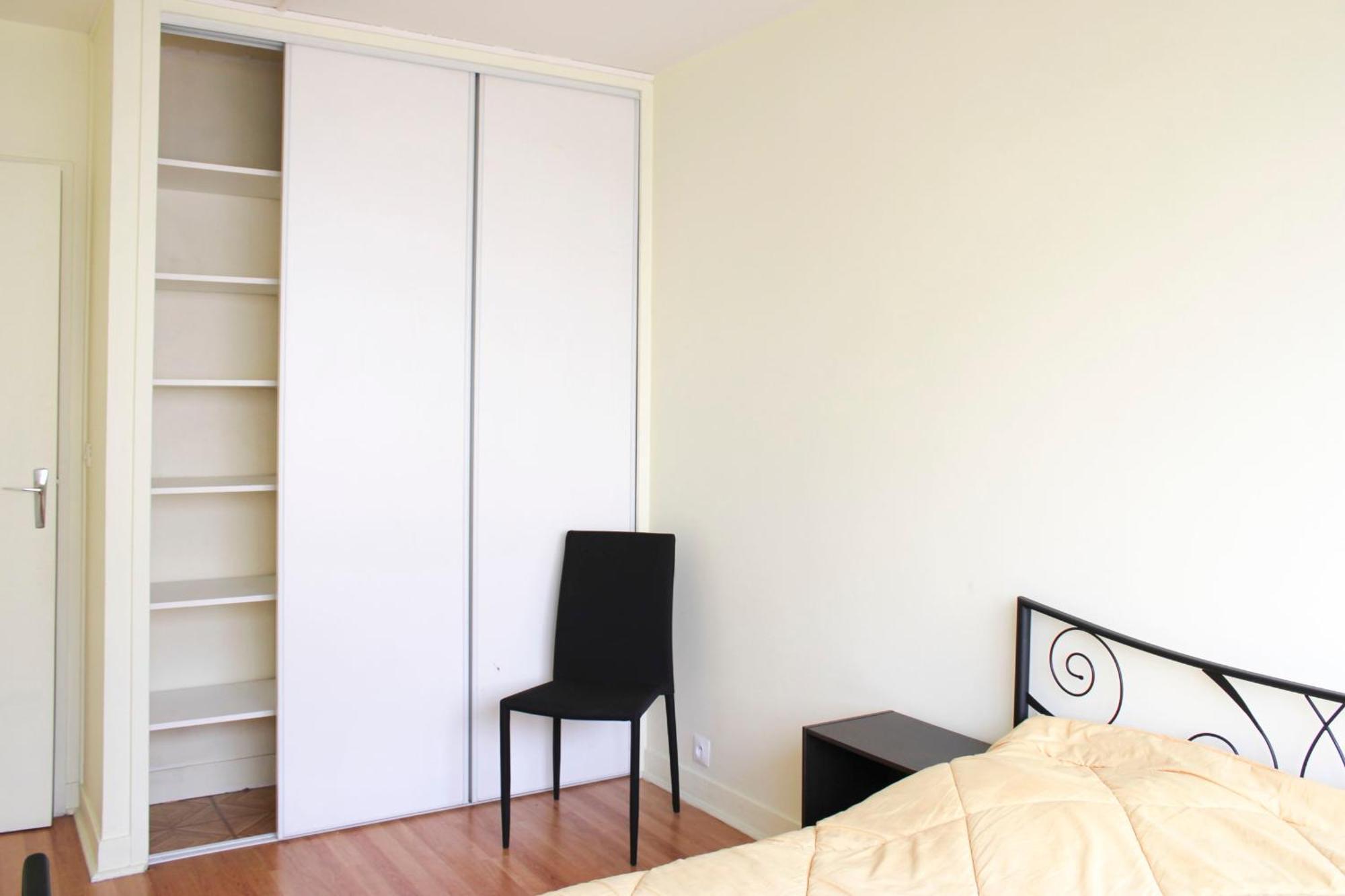 Spacious 3 With Balcony In * Parijs
